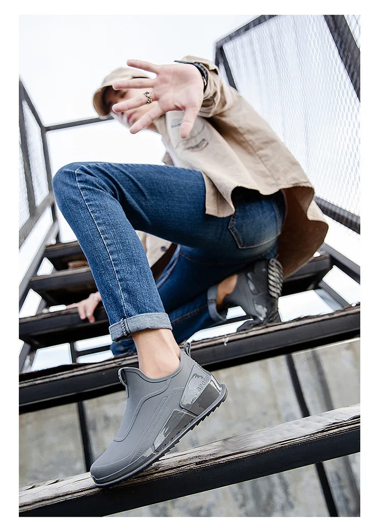 New Men's Tide Short Rain Boots Non-slip Kitchen Takeaway Water Thick-soled Overshoes Fishing Rubber Shoes_voghion.com