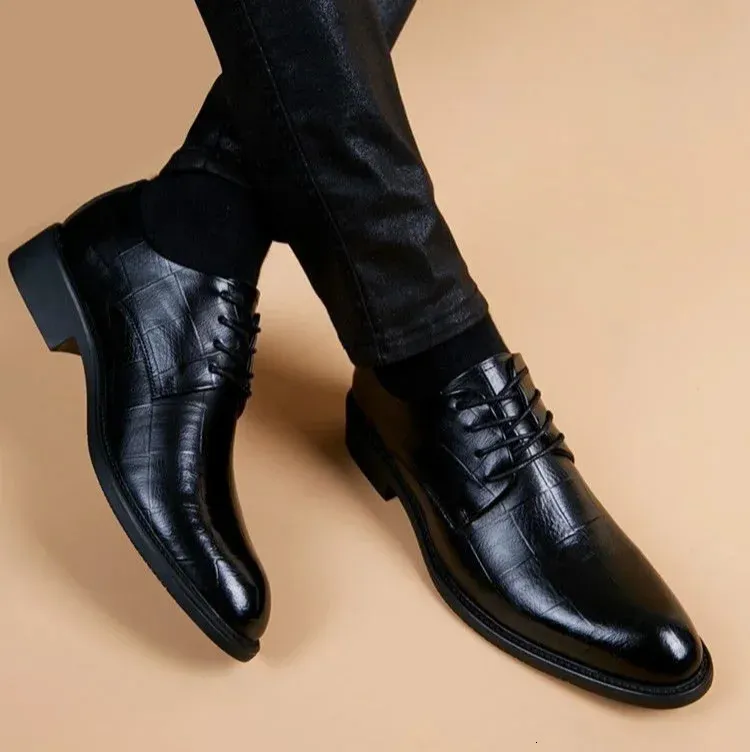 Nette herenschoenen voor zakelijke en formele gelegenheden_voghion.com
