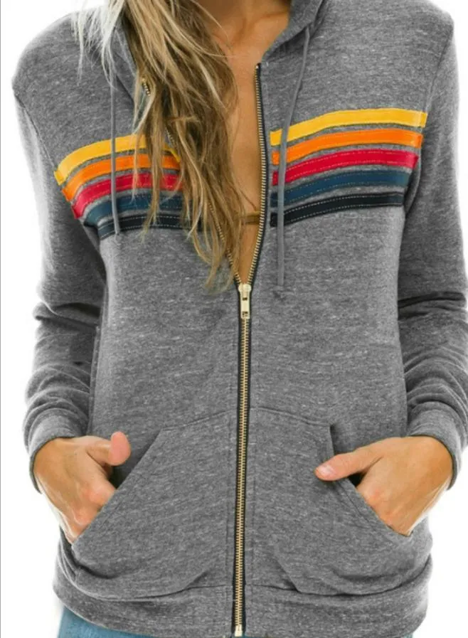 Langarm-Kapuzenpullover mit Regenbogenmuster für Damen. Hoodies & Sweatshirts. Modischer Kapuzenpullover für Damen. Übergroßer Langarm-Sweatshirtmantel mit Regenbogenstreifen und Reißverschlusstasche_voghion.com