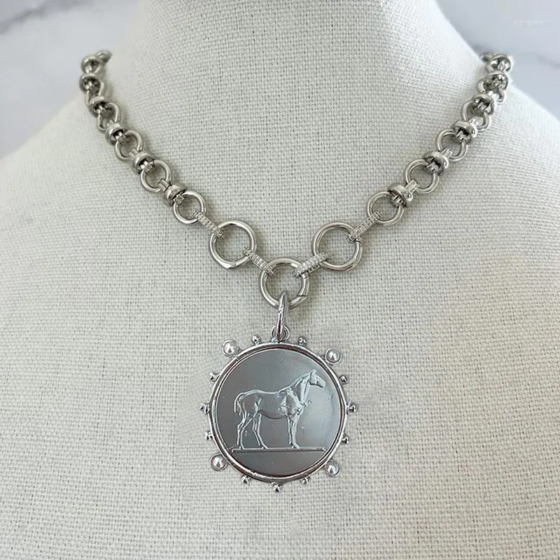 Colliers pendentifs automne hommes et femmes style Dongmu collier en acier inoxydable pour la tendance de la mode chaîne faite à la main au quotidien_voghion.com