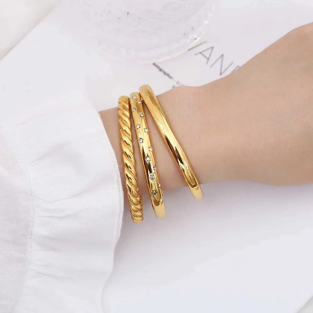 Braccialetti alla moda punk color oro per donne e uomini, braccialetti in acciaio inossidabile alla moda, accessori per gioielli bohémien_voghion.com