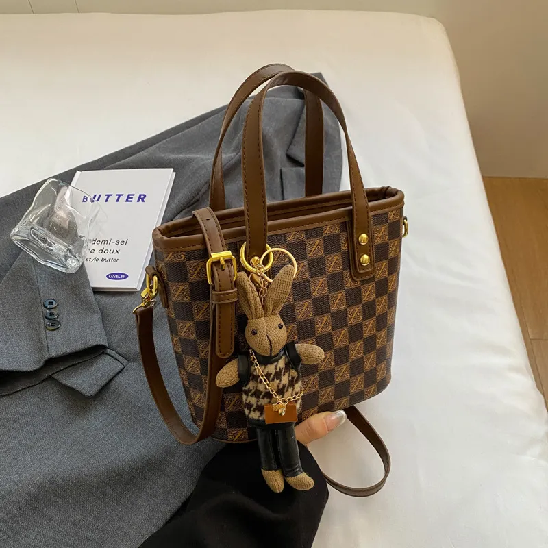 Bucket New Women's Advanced Explosive Vegetable Basket Single Shoulder Crossbody Bag 2025s Hot_voghion.com