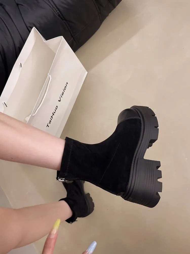 Bottes Martin à plateforme vintage pour femmes, automne 2024, style britannique, nouvelles bottes courtes fines et élastiques, Yangqi Fairy_voghion.com