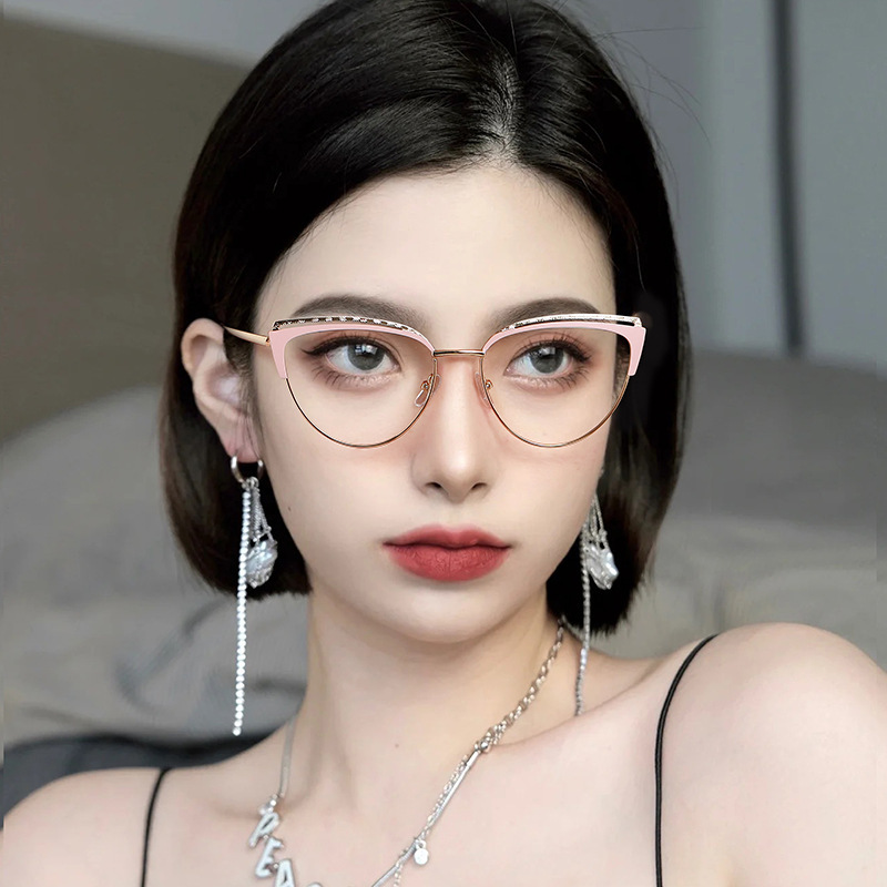 Fashion New Cat Eye Anti-Blue Light Frame Internet Celebrity Same Style High-End Ins Bare Face Slimming Non-Prescription_voghion.com
