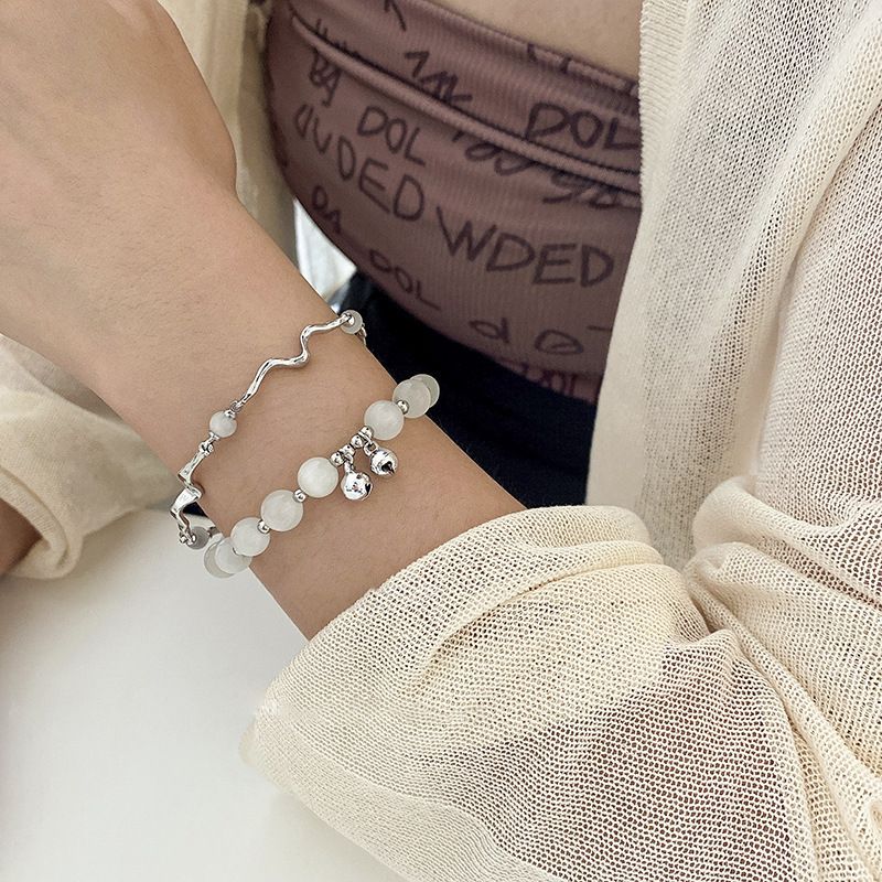 Bracelet en pierre œil de chat super féerique pour filles, design de niche, filet rouge pour amies, bijoux d'été en perles pour la main_voghion.com