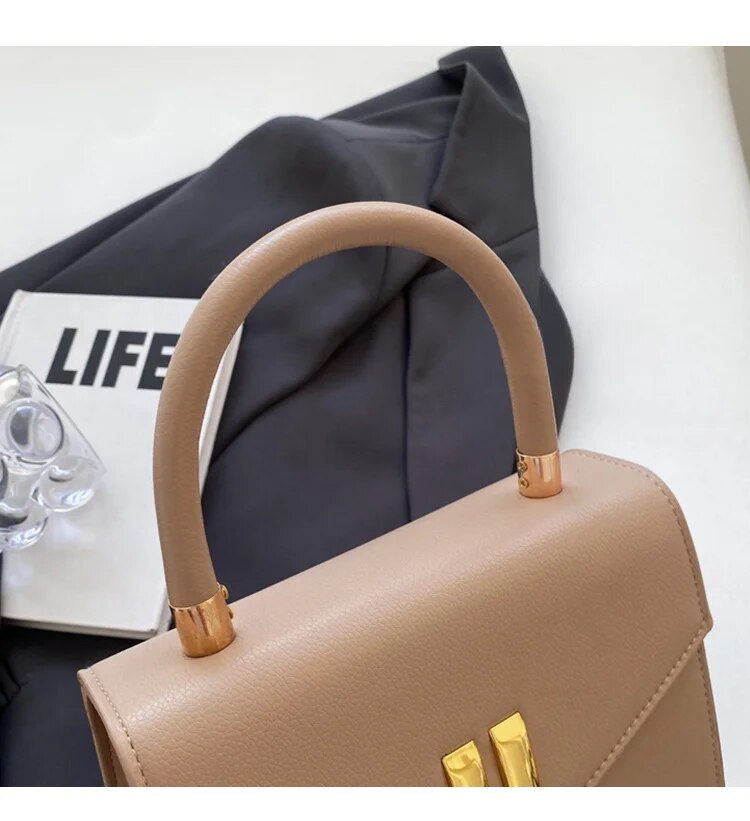 Demellier Diseño de nicho de moda, pequeño cuadrado portátil para mujeres en 2024, bolso de hombro único de nueva textura, moderno y_voghion.com