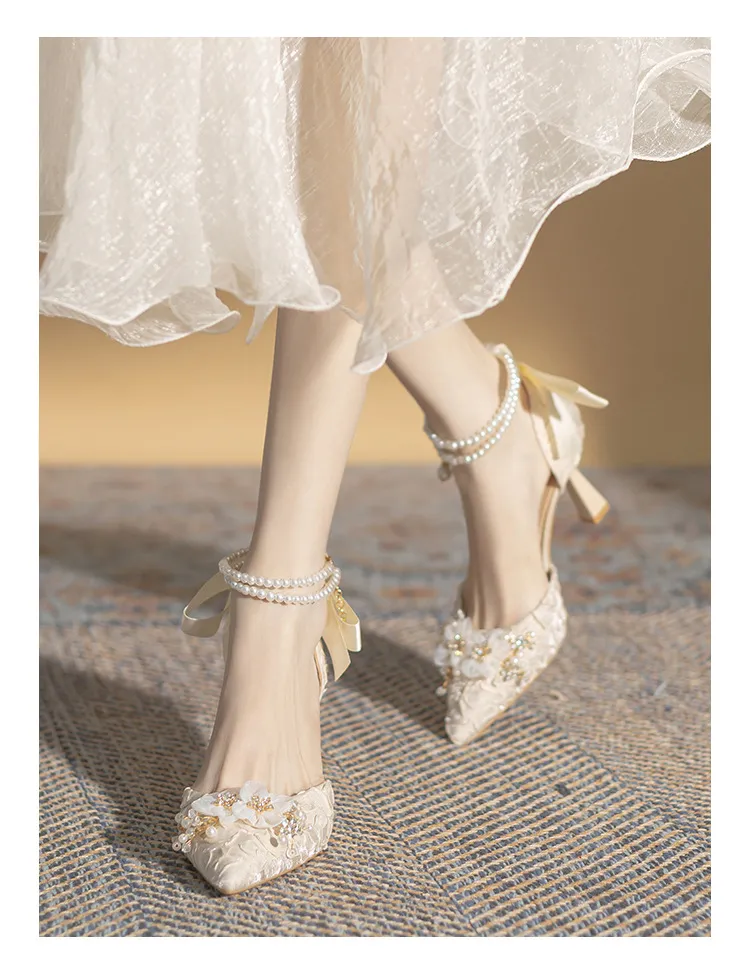 Spring And Autumn New Bow Hollow High Heels Elegant Pearl Chain Pointed Princess Shoes,Versatile Children Single Shoes_voghion.com