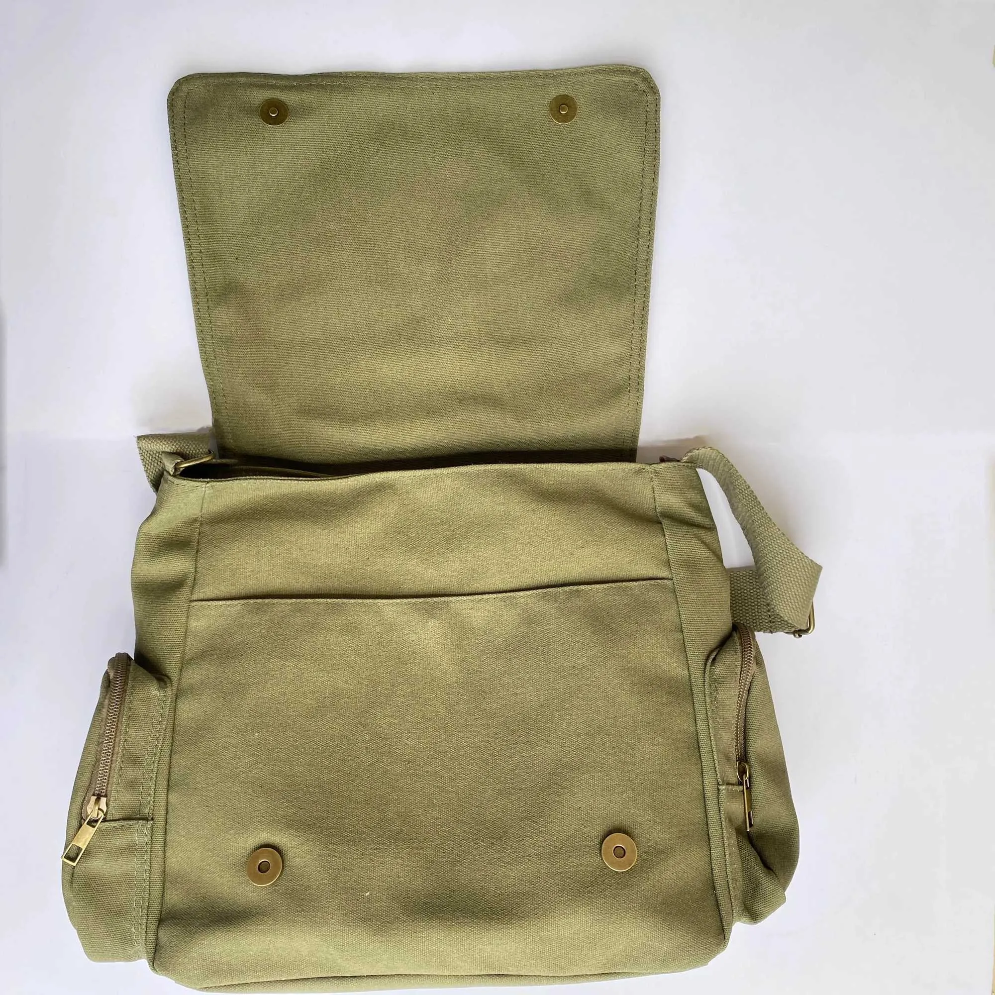 Canvas Shoulder Bag For Men Retro Style Lightweight Crossbody Bag_voghion.com