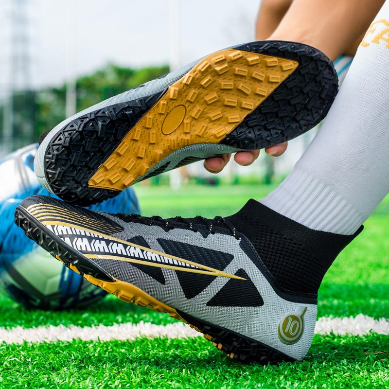 Men Soccer Shoes Kids Football Boots Women Professional Soccer Cleats Antiskid Chaussure Football TF/FG Outdoor Football Shoes_voghion.com