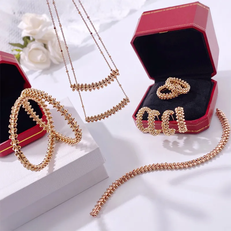 Link, Chain Selling European Women's Jewelry Rivet Rose Gold Bracelet Fashion Party_voghion.com