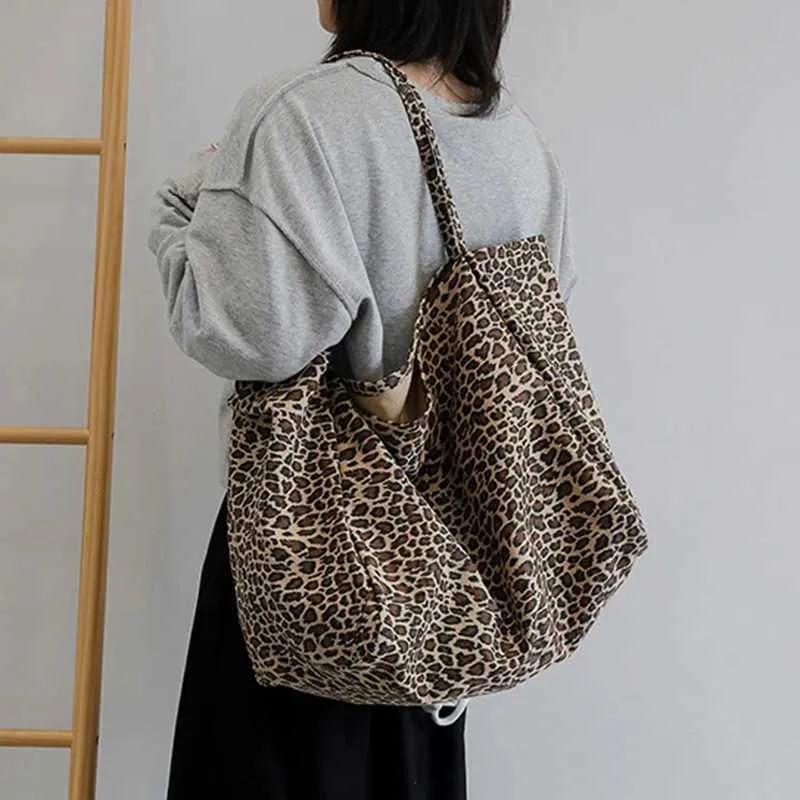 Fashion Womens Shopping Handbag Leopard Pattern Crossbody Large Capacity Shoulder Bag Simple Canvas Female BagsC241104_voghion.com