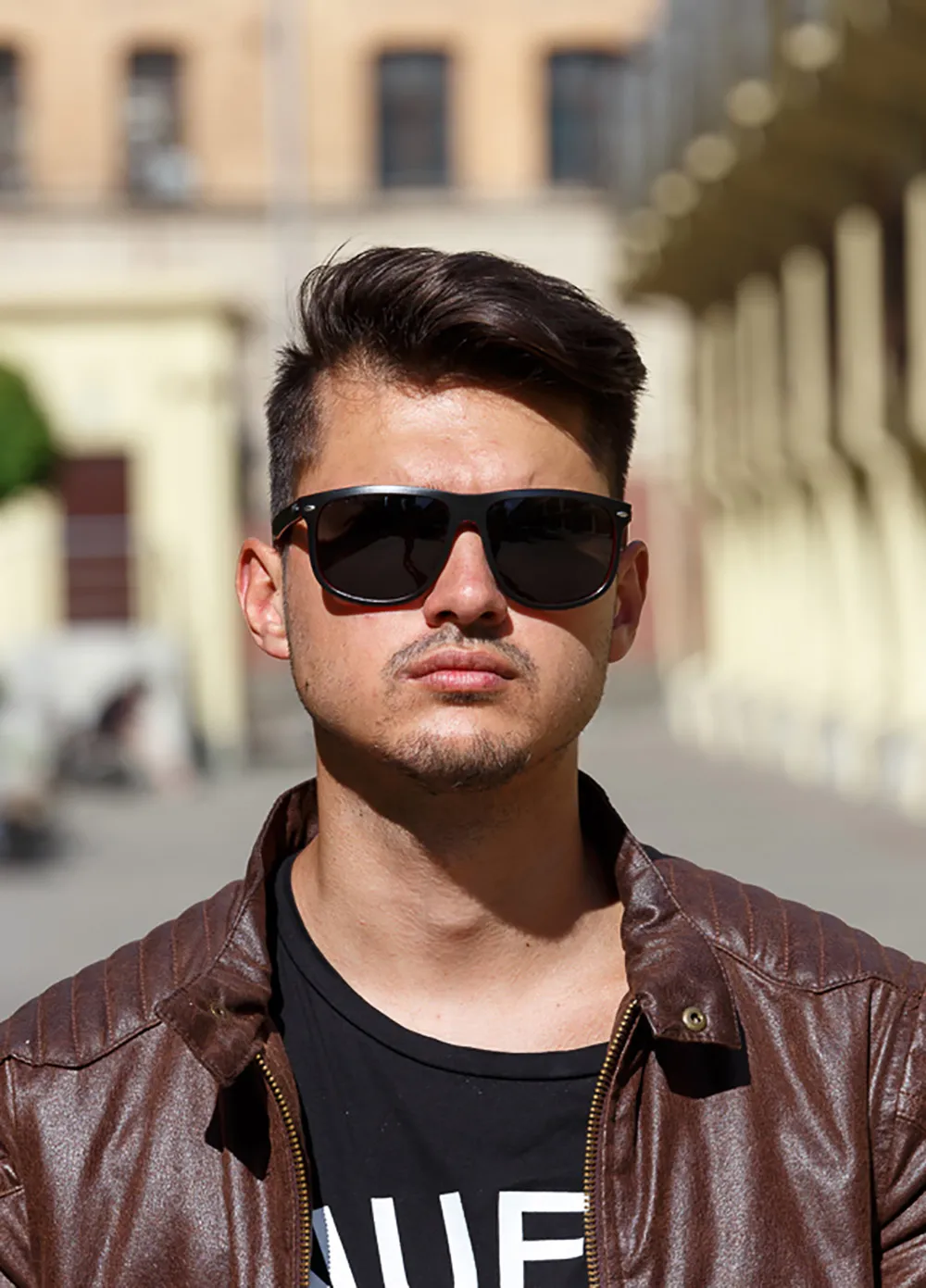 Occhiali da vista Occhiali da sole quadrati Uomo Donna Montatura in nylon Designer UV400 Occhiali da sole femminili Oculos Gafas con custodie in pelle e_voghion.com