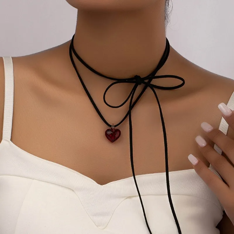 Knotted Cherry Heart Necklace For Women Adjustable Clavicle Chain_voghion.com