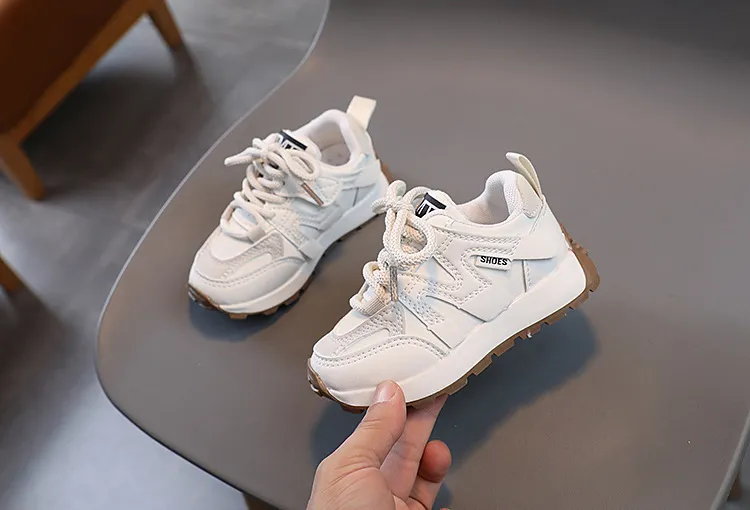 Zapatillas deportivas escolares para niños pequeños, unisex, para entrenamiento, para exteriores, cómodas, tallas 21_voghion.com