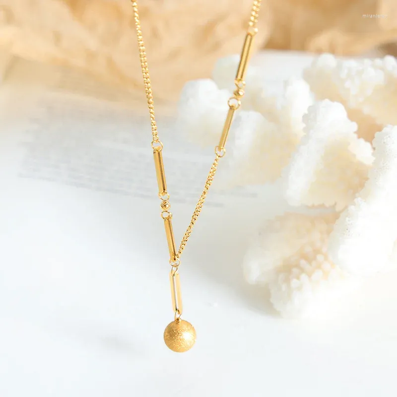 Collane con ciondolo Ins Collana con sfera smerigliata in acciaio inossidabile placcato oro per donna Gioiello impermeabile ipoallergenico Regalo_voghion.com