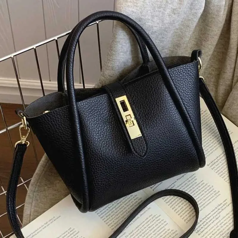 2024 Nuova moda donna borsa a mano retrò versatile borsa a tracolla grande capacità per lavoro viaggio uso quotidiano C241218_voghion.com