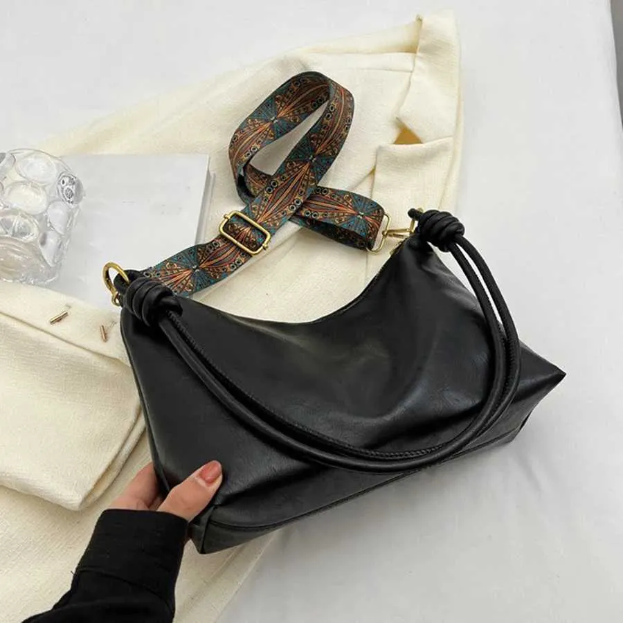Borsa a tracolla da donna con texture in pelle morbida geometrica_voghion.com