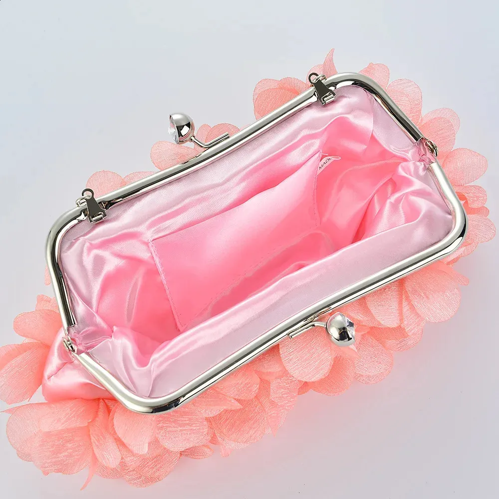 Borsa a tracolla da donna alla moda, borsa da sera, borsa da festa, borsa a tracolla, borsa a mano 240820_voghion.com
