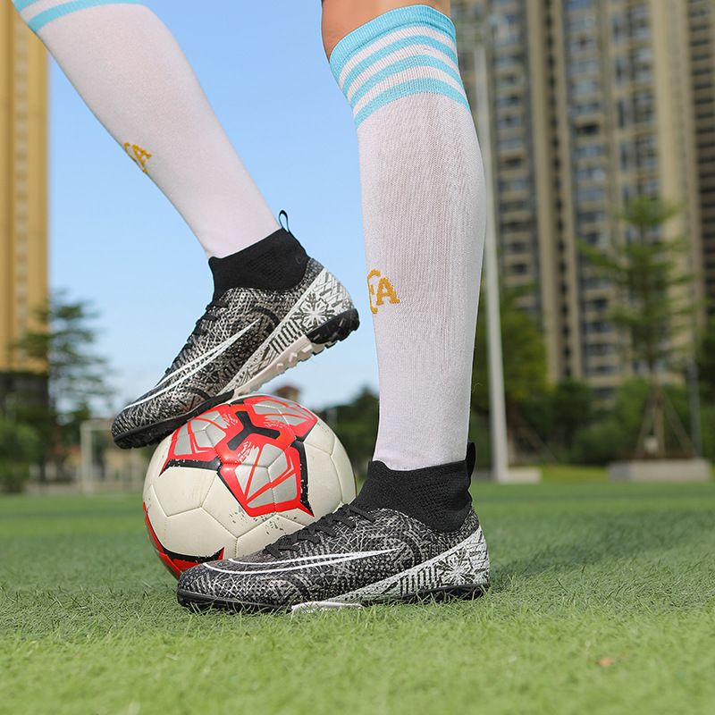 Herren Einlegesohle Lange Erwachsene Shredded Spikes Kunstrasen Training Fußballschuhe_voghion.com
