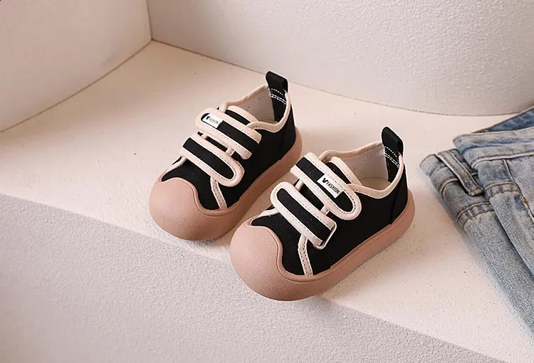 2024 New Kids Canvas for Girls Boys Soft Sole School Sneakers Child Toddler Casual Sports Shoes Baby Walkers 240912_desvips.com