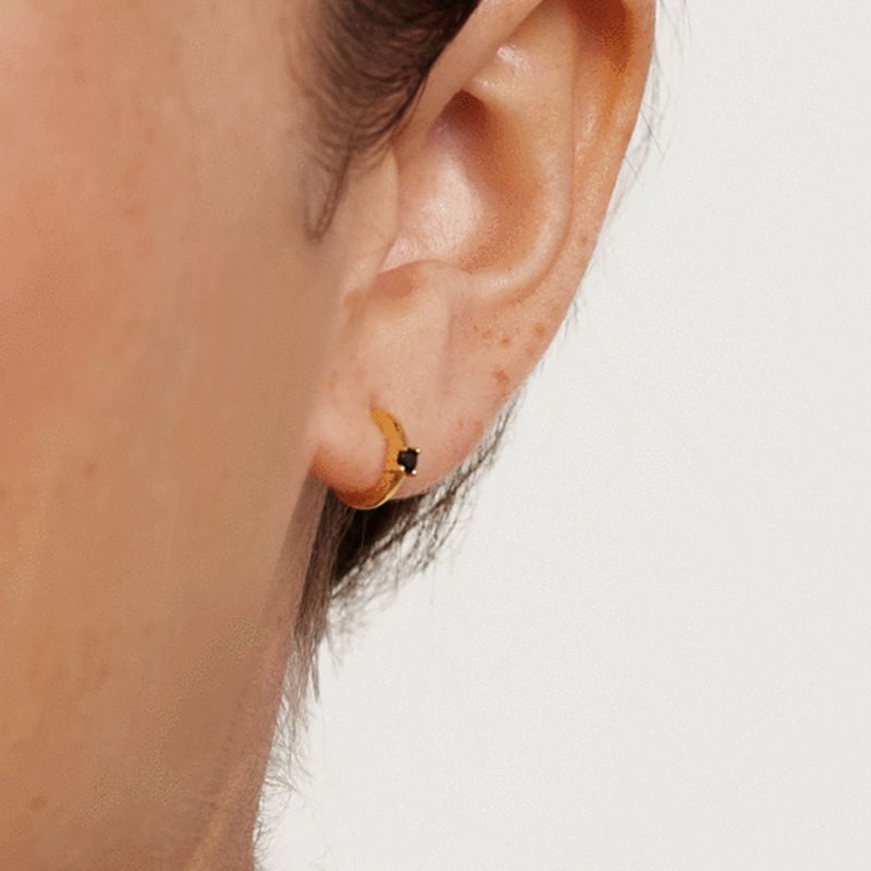 Orecchini coordinati in stile freddo semplice e squisito con zirconi multicolore a forma di C in argento_voghion.com
