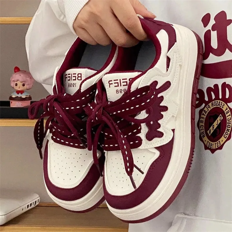 Women Platform White Lace Up Skateboard Flat Outdoor Comfortable Running Shoes Tennis Jogging Sneakers atos De Mujer_voghion.com