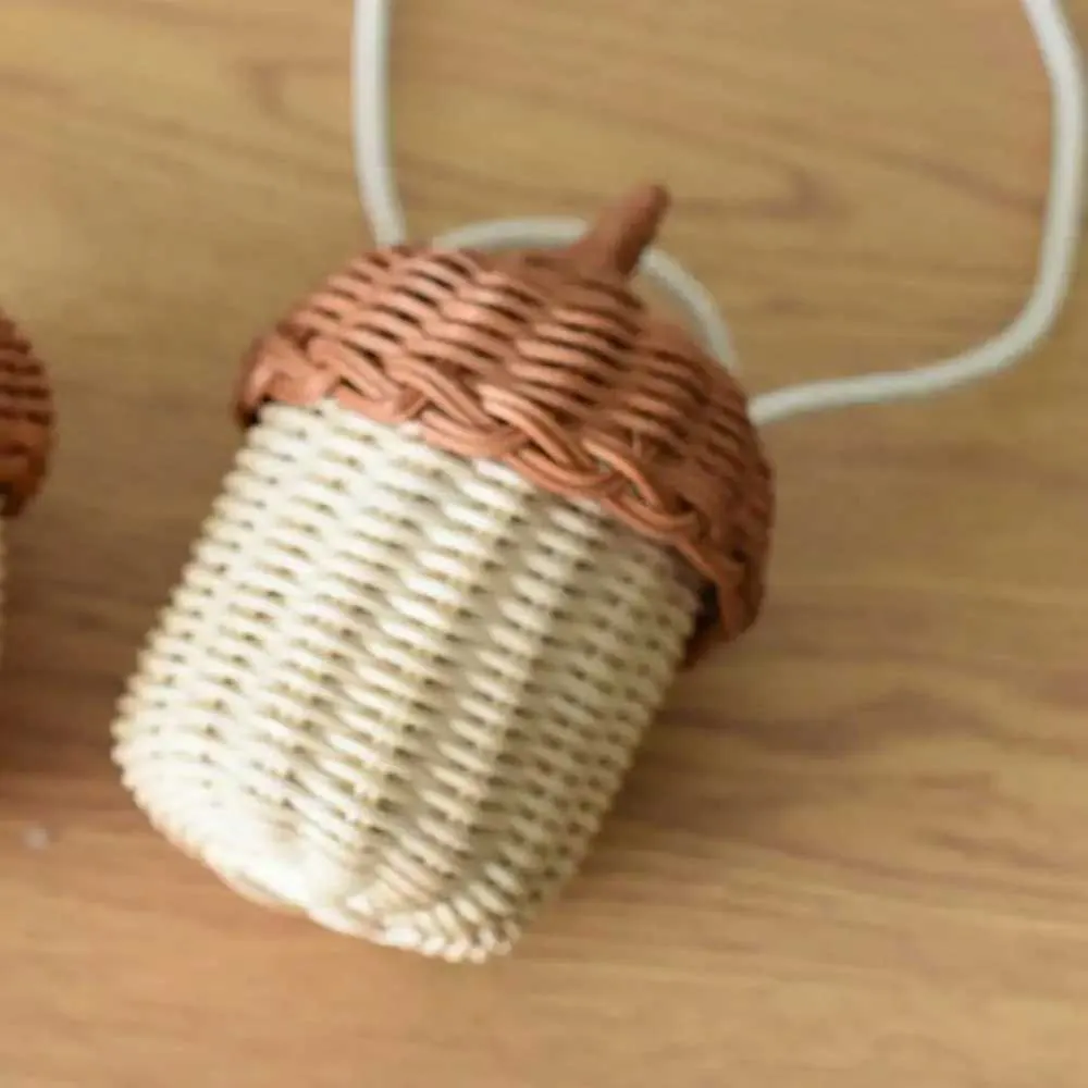 Cesto portaoggetti a forma di ghianda, secchio rotondo in rattan intrecciato a mano, borsa a tracolla intrecciata in stile spiaggia Trcal, accessori per foto C241106_voghion.com