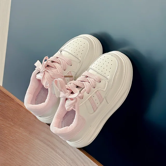 Board 2024 Primavera Outono Novo Pequeno Branco Infantil Solado Macio Todos Combinam Sapatos Esportivos Antiderrapantes_voghion.com