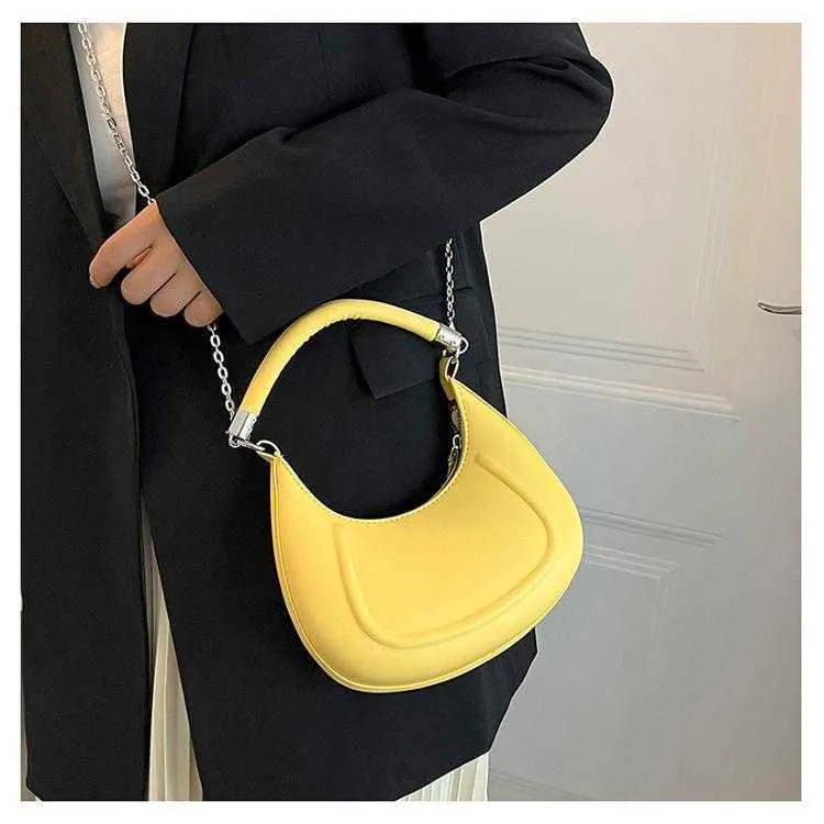 Women’s Korean Style Pu Leather Shoulder Bag With Chain Strap_voghion.com