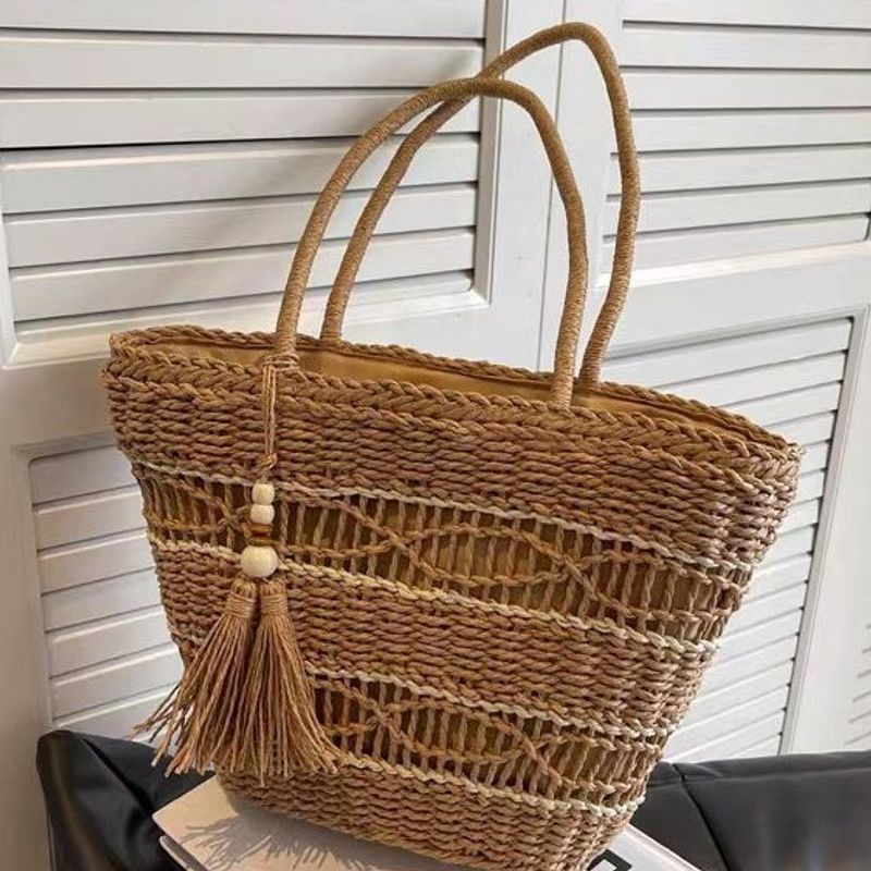 Damen Umhängetasche aus hohlem Papierseil gewebte modische grasgewebte Tasche, lässige Damentasche Strandtasche große_voghion.com