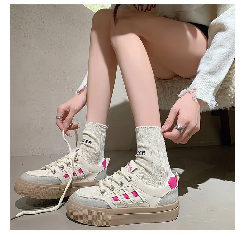 Round Toe Retro Thick Soled Board For Women Spring Autumn New Style Fashionable Flat Bottomed Casual Small White Shoes_voghion.com