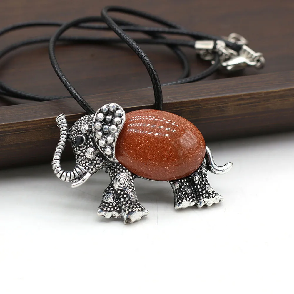 Collana con ciondolo elefante vintage per donna con gemme_voghion.com