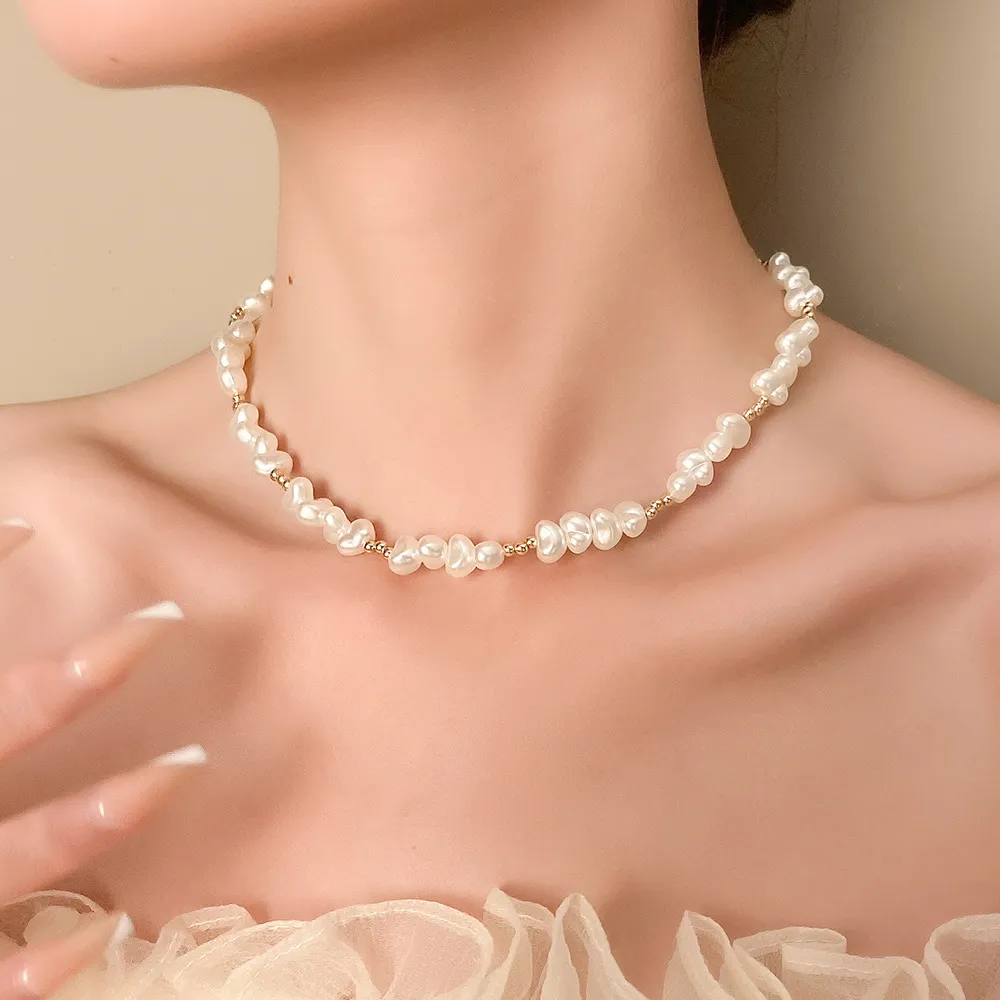Elegante Unregelmäßige Perlenkette Moderne Handgemachte Kette_voghion.com