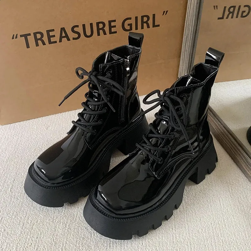 Patent Leather Platform Ankle Boots For Women Motorcycle Style_voghion.com