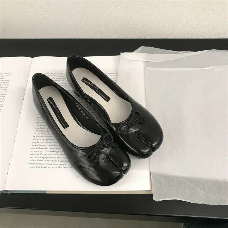 Pantofi sport casual cu vârf despicat, balerini Mary Jane din piele, balerini pentru femei, pantofi 2024, la modă, cu fundă, balerini pentru femei_voghion.com