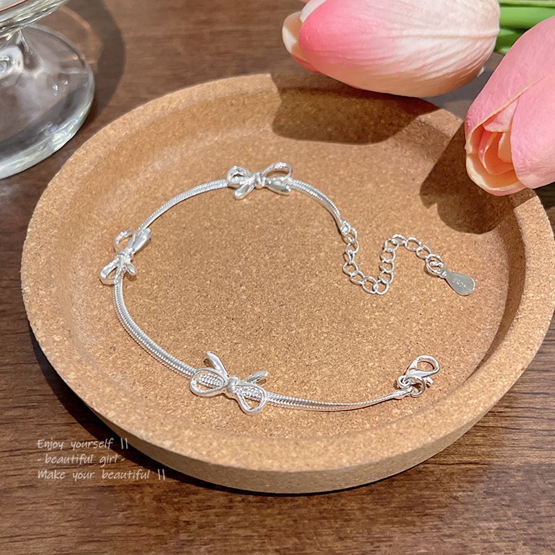 Schlaangeknach Kette Bracelet Fraen Liicht Nisch Einfach High End Sënn Dee selwechte Stil vun Internet Promi Bijouen_voghion.com