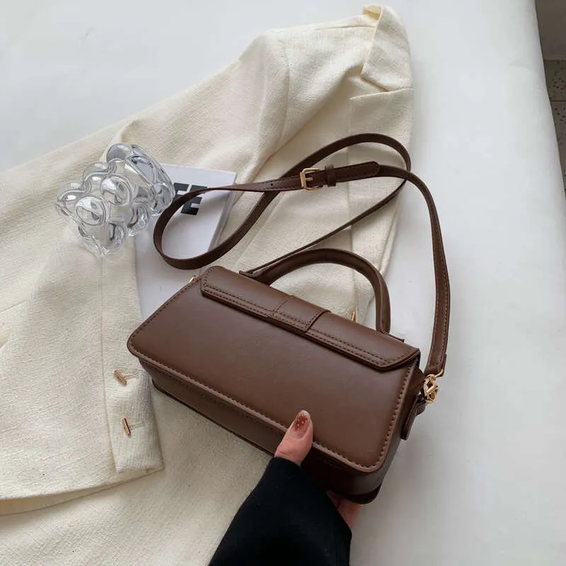 Borsa a tracolla in pelle PU per donna - Borsa a tracolla alla moda Borsa vintage sottobraccio Borsa quadrata (nero)_voghion.com