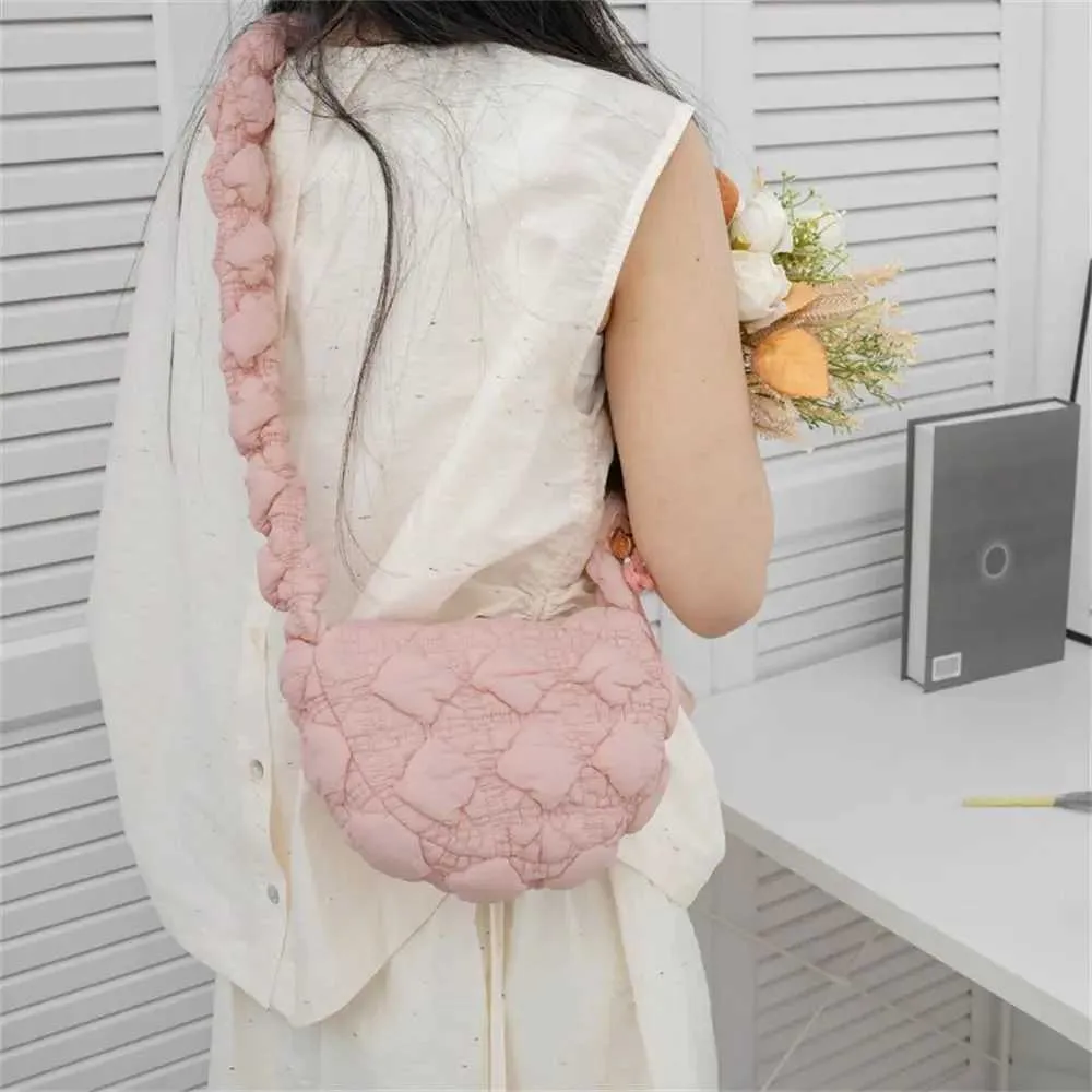 Borsa a tracolla trapuntata a tinta unita con bolle plissettate a forma di nuvola, per donne e ragazze, elegante, moda, casual, shopping_voghion.com