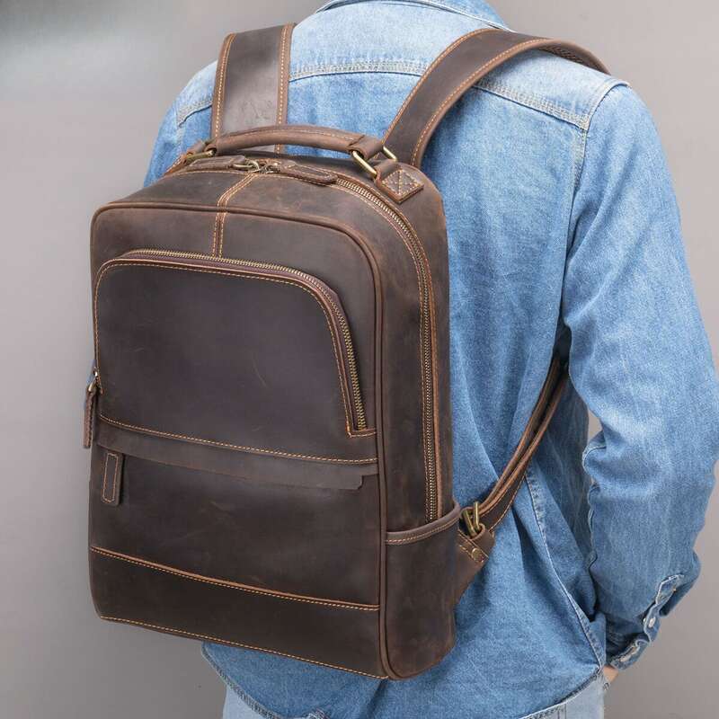 Genuine Running Backpack, Large Capacity Cowhide Leather Travel Bag, Men's_voghion.com