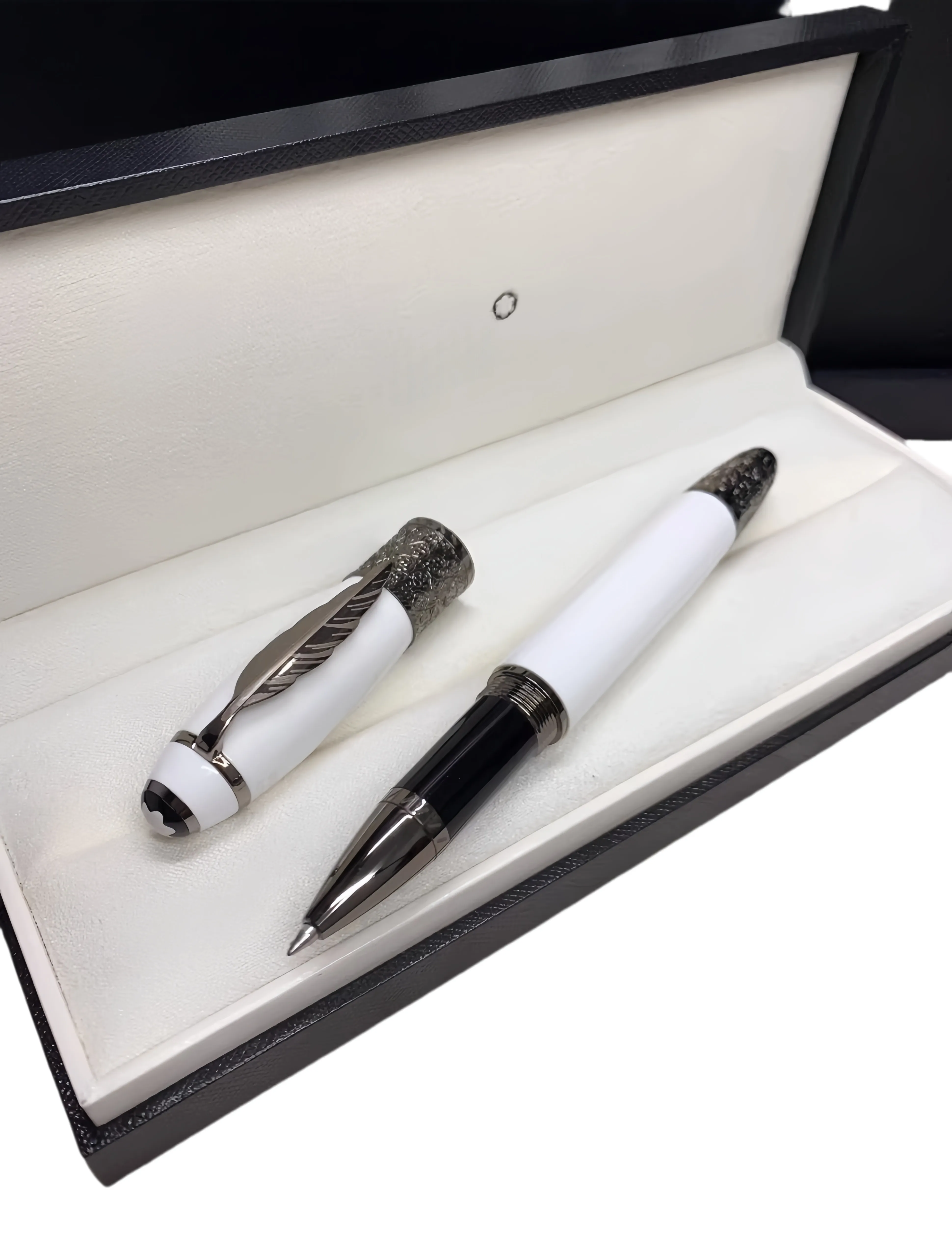 wholesale The Great Writers Series Daniel Defoe High-end Rollerball Pen, Gel Pen, Fountain Pen, Water-based Pen, Sign Pen_voghion.com