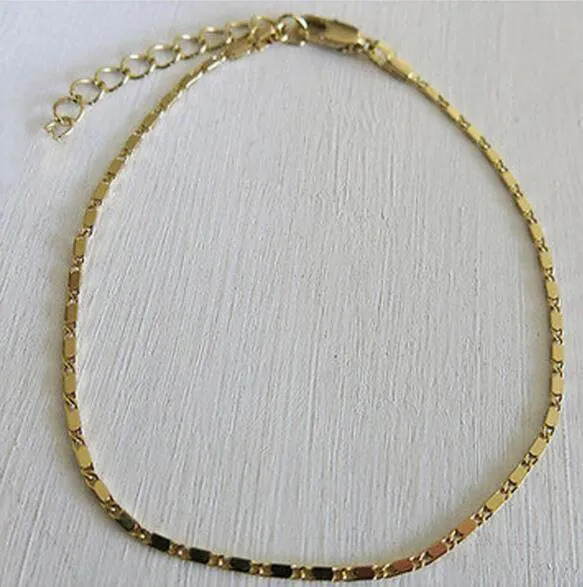 Cavigliera in oro da donna elegante gioiello da spiaggia_voghion.com