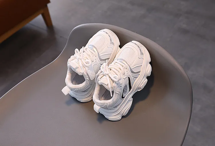 2025 Neue Kleinkind-Sneaker für Jungen und Mädchen im Freien aus Mesh, leichte Kindersportschuhe, rutschfeste Kinder-Turnschuhe_voghion.com