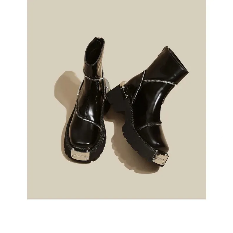 Boots bottines à plateforme style britannique et métal rétro_voghion.com
