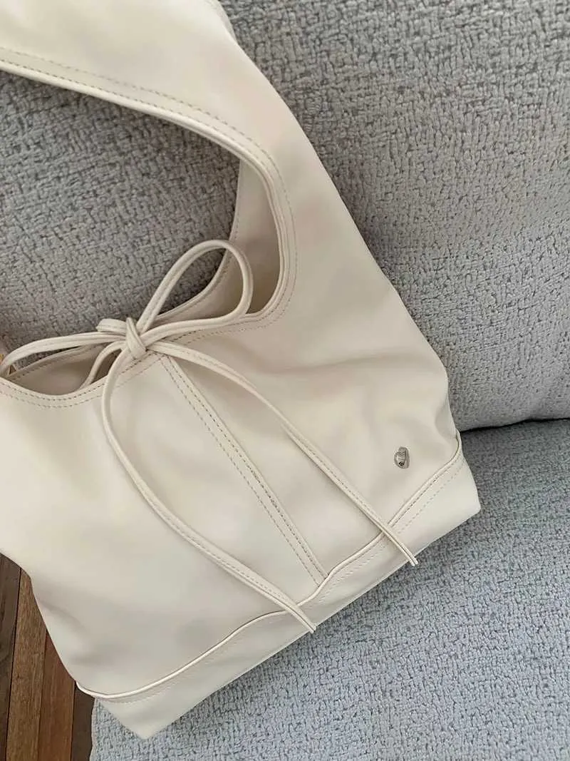 Elegante dames schoudertas en handtas met strik design_voghion.com
