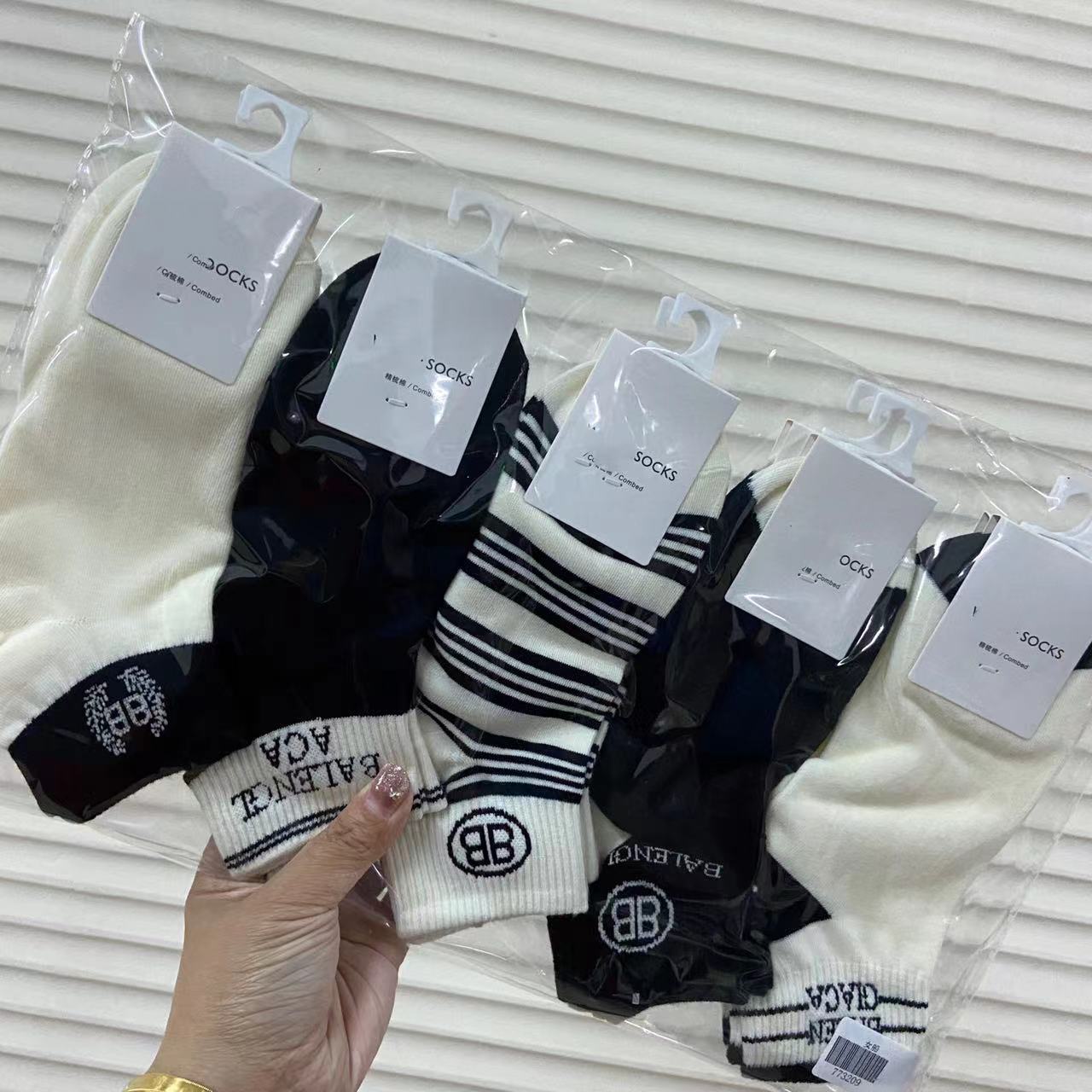 10 paia di calzini bianchi e neri da donna estivi sottili alla moda in stile college all-match semplice amore barca da donna_voghion.com