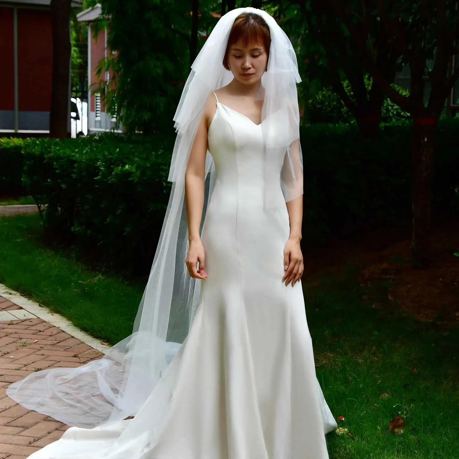 Cathedral Wedding Veil In Soft Italian Tulle For Bride Elegant_voghion.com