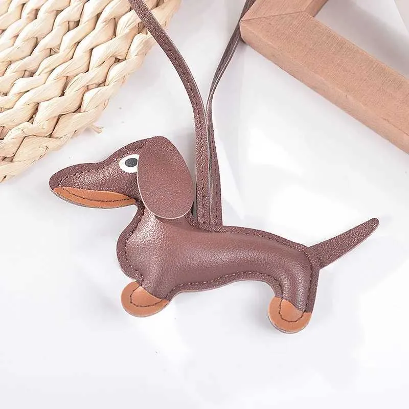 Fashion Car Sausage PU Leather Dog Keychain Womens Bag Pendant Jewelry Pavilion Keyring Keyholder Gift Y241121_voghion.com
