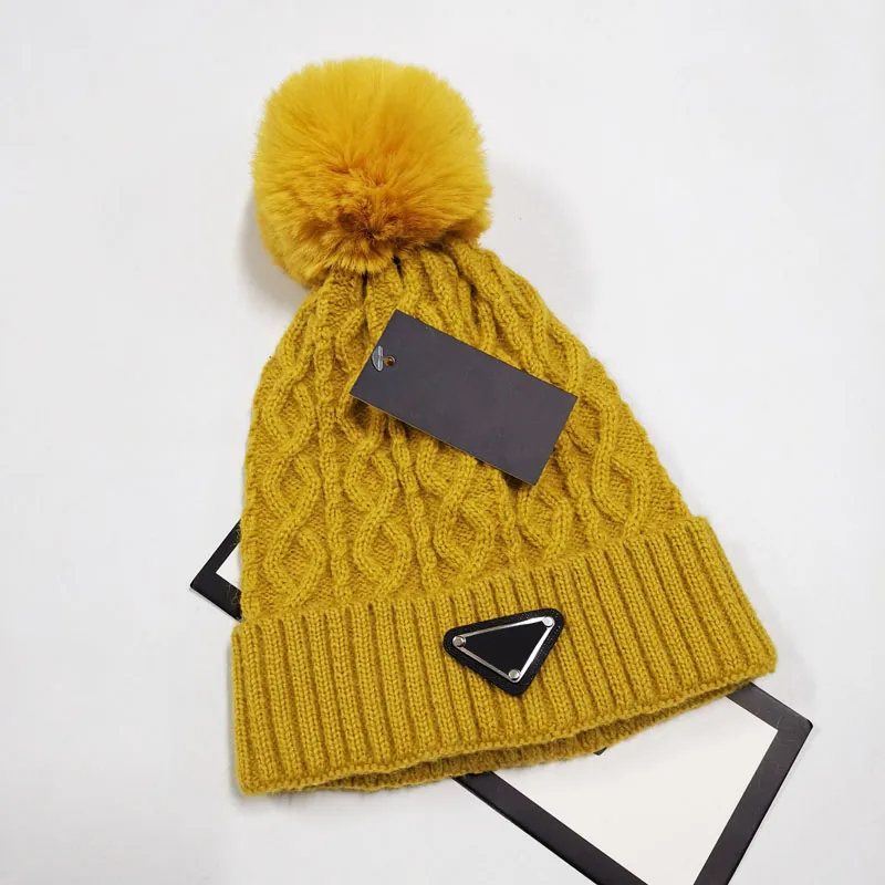Winter Designer Beanies Beanie Women Gift Hats Outdoor Bonnet with Real Raccoon Fur Pompoms Warm Girl Ca hat_voghion.com