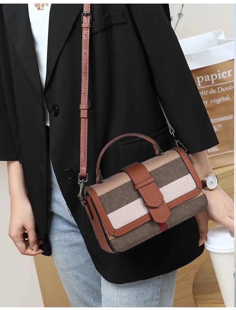 Crossbody Shoulder Handbag In Plaid Canvas And Cowhide Leather_voghion.com