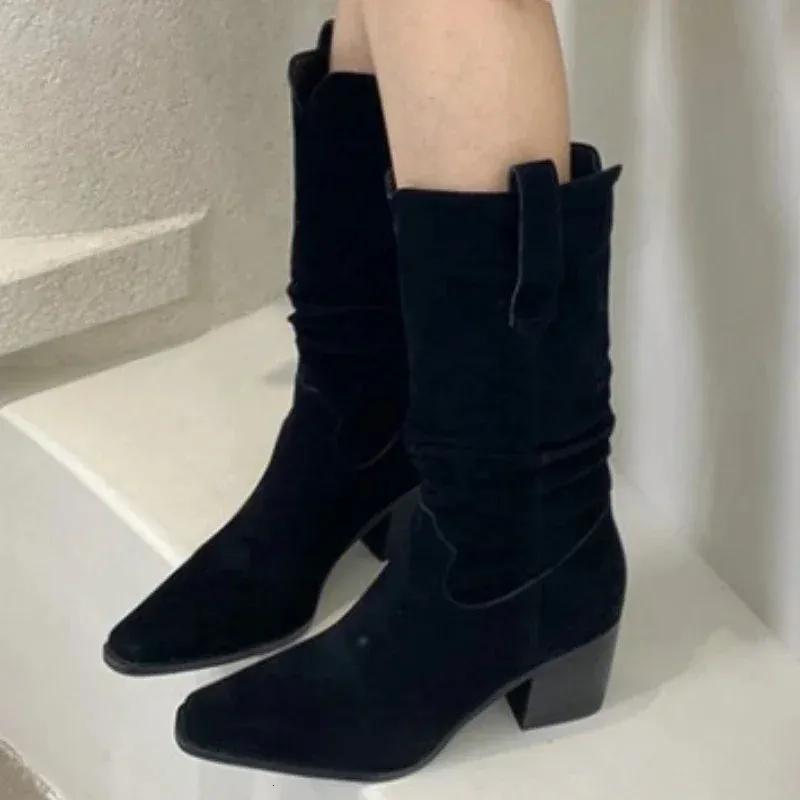 Women's Suede Cowboy Boots With Side Zipper And Pointed Toe_voghion.com